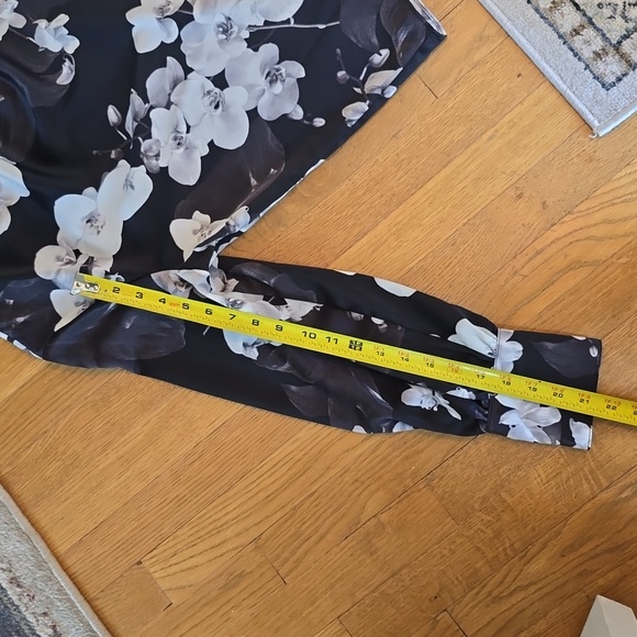 WORTHINGTON WOMENS LONG SLEEVE BLACK AND WHITE FLORAL BLOUSE SIZE PETITE LARGE - Picture 13 of 16